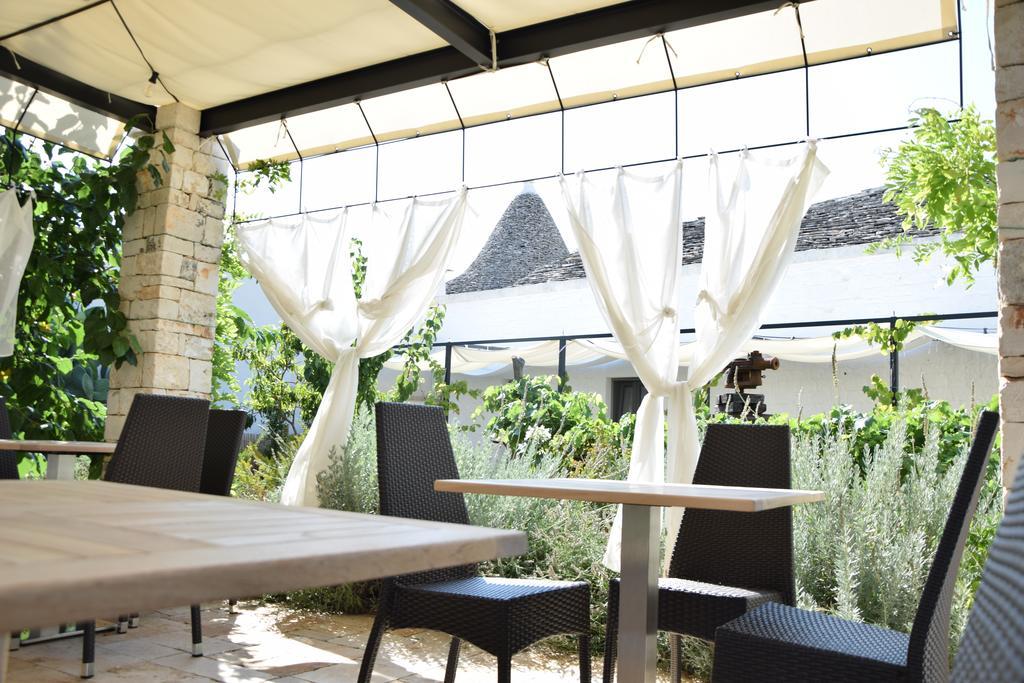 Corte Trullo Sovrano B&B อัลเบโรเบลโล ภายนอก รูปภาพ